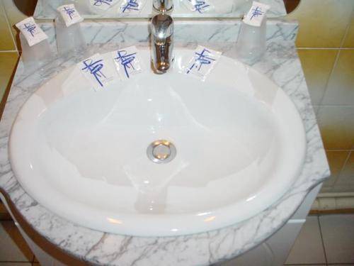 Hotel Caravelle Contact Hotel Rochefort  Esterno foto