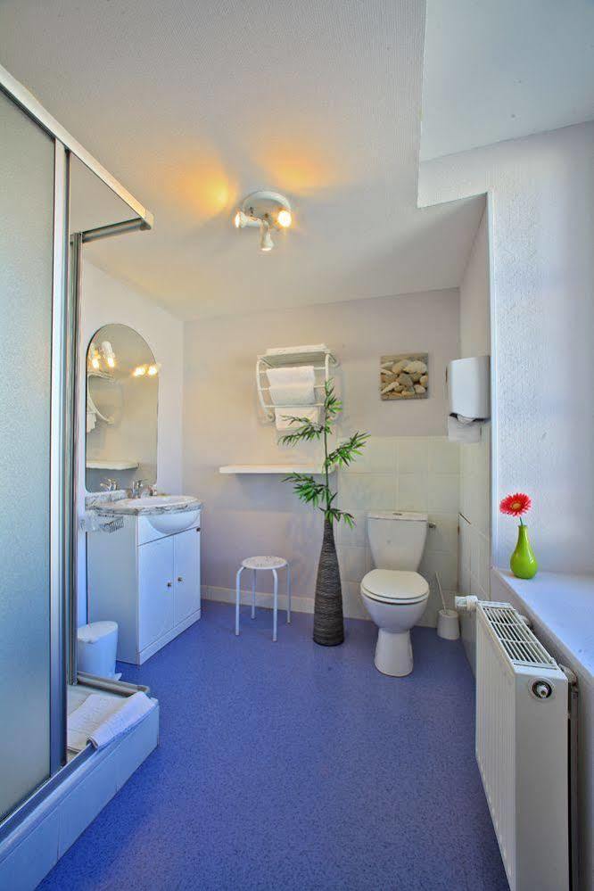 Hotel Caravelle Contact Hotel Rochefort  Esterno foto